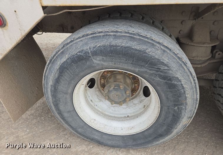 image for item DW1844 2009 Kenworth W900 ready mix truck