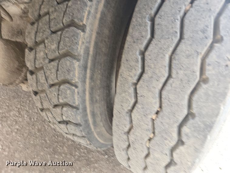 image for item DW1844 2009 Kenworth W900 ready mix truck