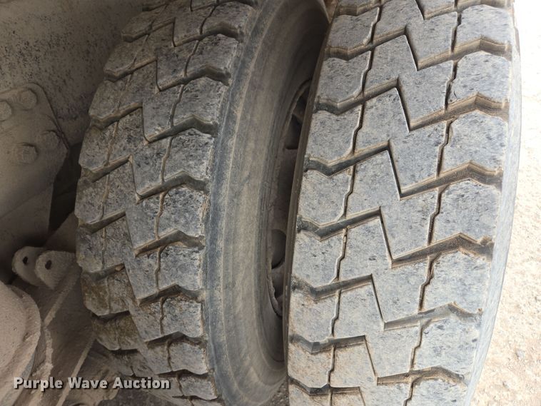 image for item DW1844 2009 Kenworth W900 ready mix truck