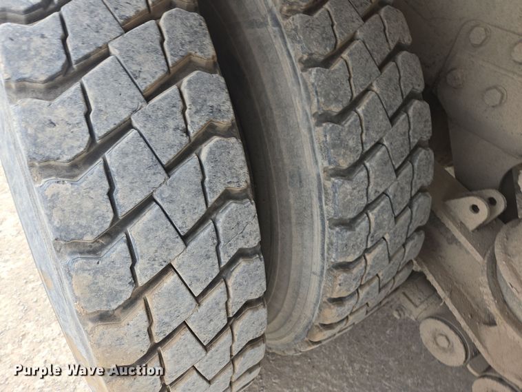 image for item DW1844 2009 Kenworth W900 ready mix truck