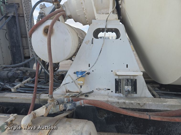 image for item DW1845 2009 Kenworth W900 ready mix truck