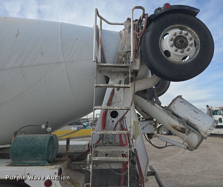 image for item DW1845 2009 Kenworth W900 ready mix truck