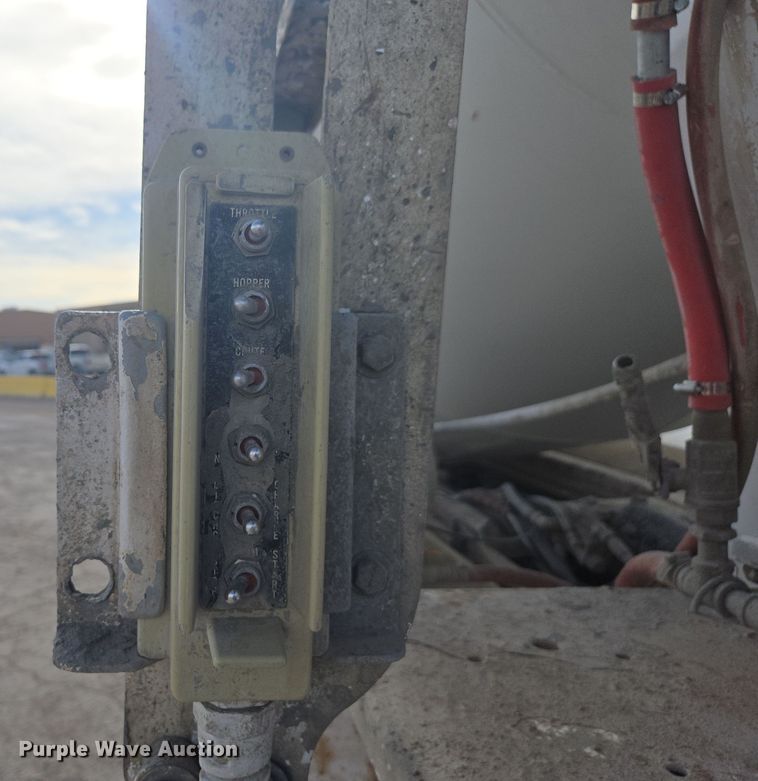 image for item DW1845 2009 Kenworth W900 ready mix truck