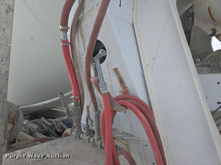 image for item DW1845 2009 Kenworth W900 ready mix truck