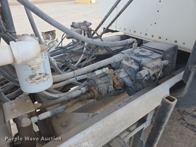 image for item DW1845 2009 Kenworth W900 ready mix truck