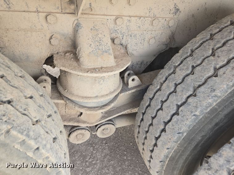 image for item DW1845 2009 Kenworth W900 ready mix truck