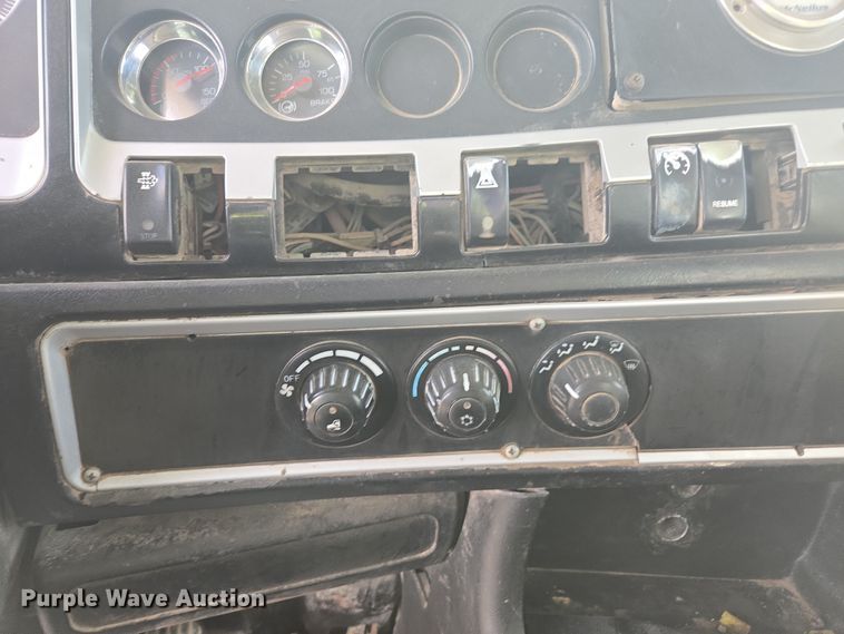 image for item DW1845 2009 Kenworth W900 ready mix truck