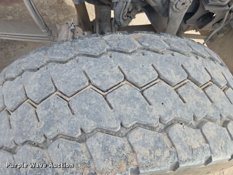 image for item DW1845 2009 Kenworth W900 ready mix truck