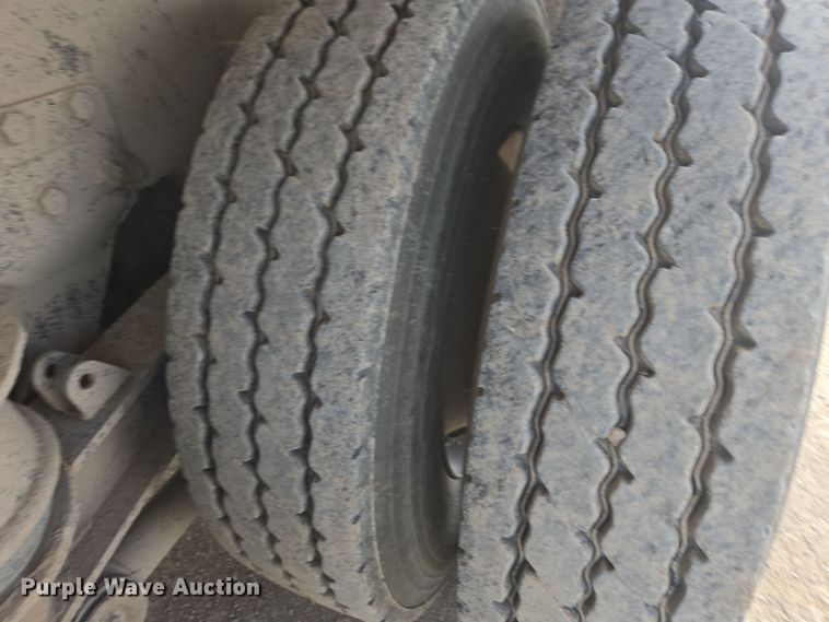 image for item DW1845 2009 Kenworth W900 ready mix truck