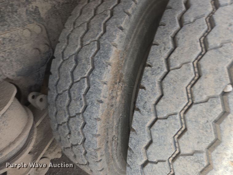 image for item DW1845 2009 Kenworth W900 ready mix truck