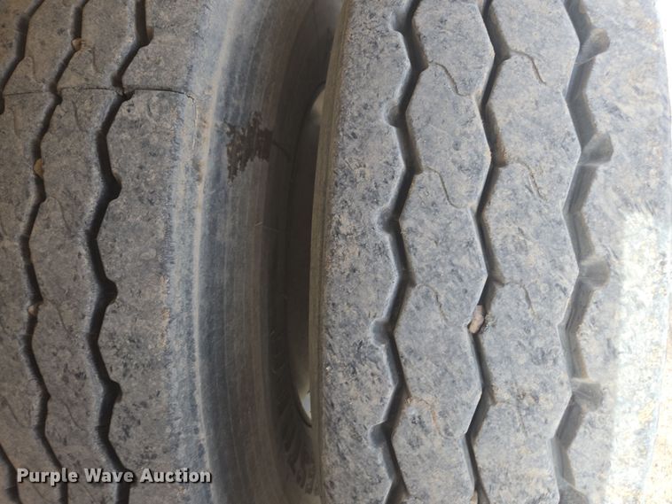 image for item DW1845 2009 Kenworth W900 ready mix truck