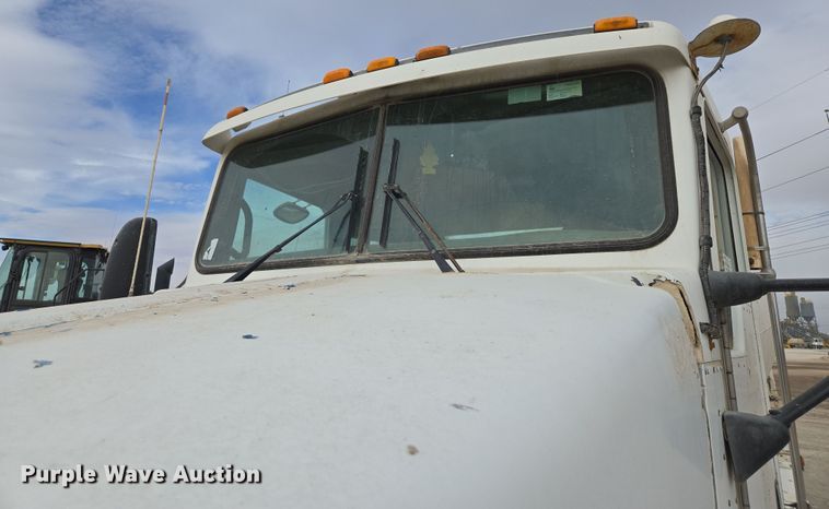 image for item DW1846 2008 Kenworth W900 ready mix truck