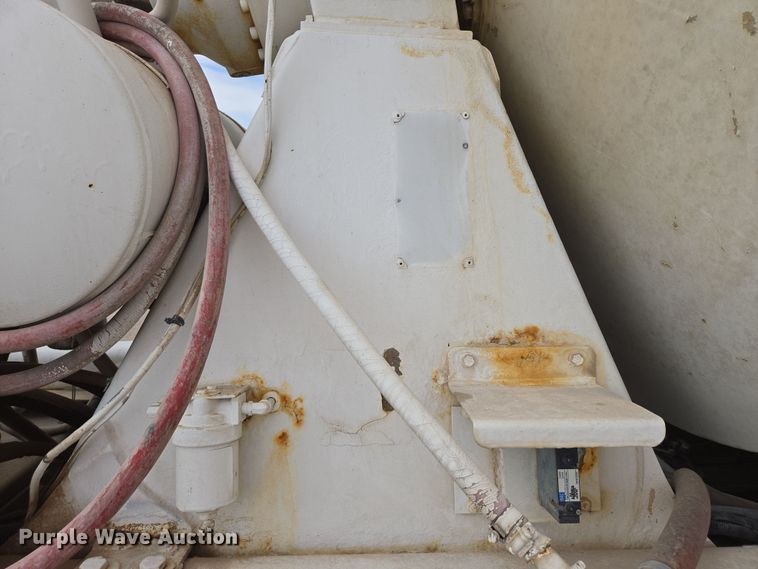 image for item DW1846 2008 Kenworth W900 ready mix truck