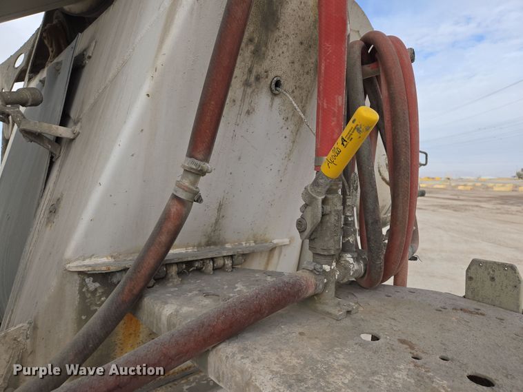 image for item DW1846 2008 Kenworth W900 ready mix truck