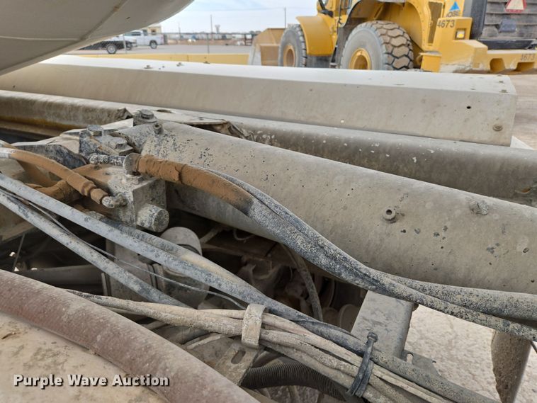 image for item DW1846 2008 Kenworth W900 ready mix truck