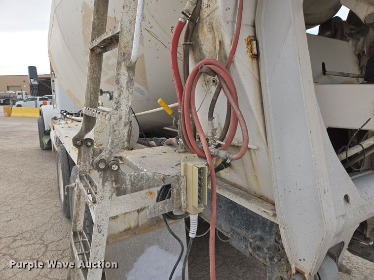 image for item DW1846 2008 Kenworth W900 ready mix truck