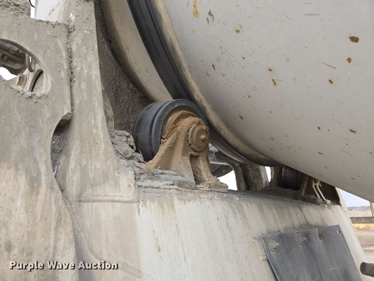 image for item DW1846 2008 Kenworth W900 ready mix truck