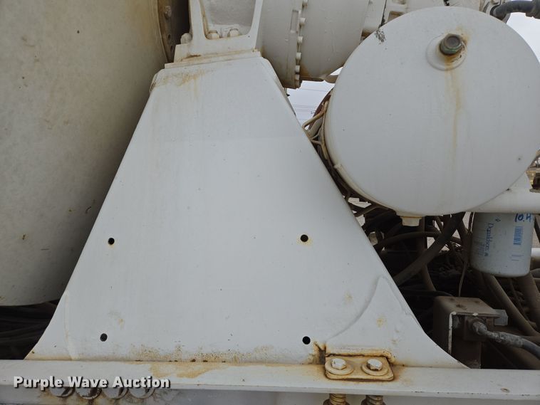 image for item DW1846 2008 Kenworth W900 ready mix truck