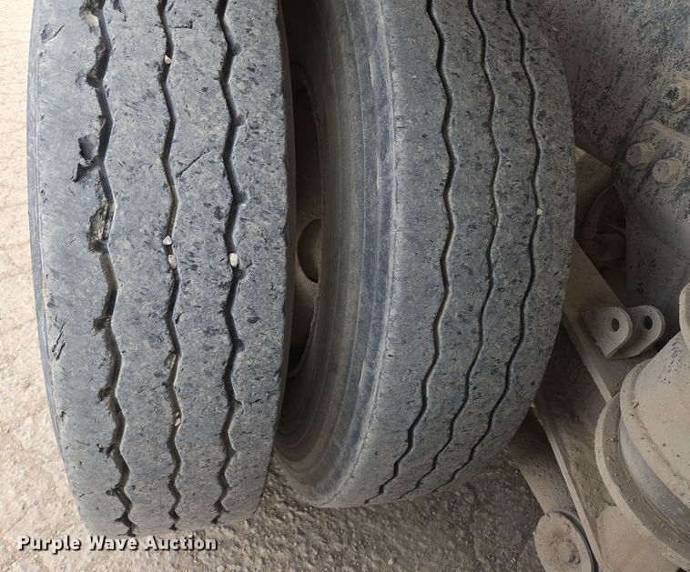 image for item DW1846 2008 Kenworth W900 ready mix truck