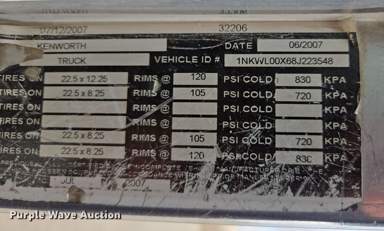 image for item DW1846 2008 Kenworth W900 ready mix truck