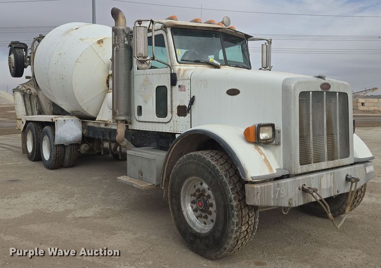 image for item DW1847 2011 Peterbilt 365 ready mix truck