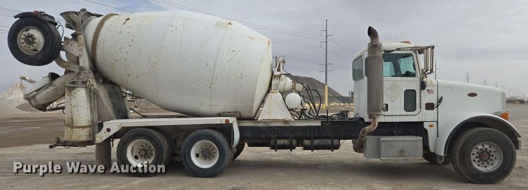 image for item DW1847 2011 Peterbilt 365 ready mix truck