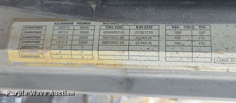 image for item DW1847 2011 Peterbilt 365 ready mix truck