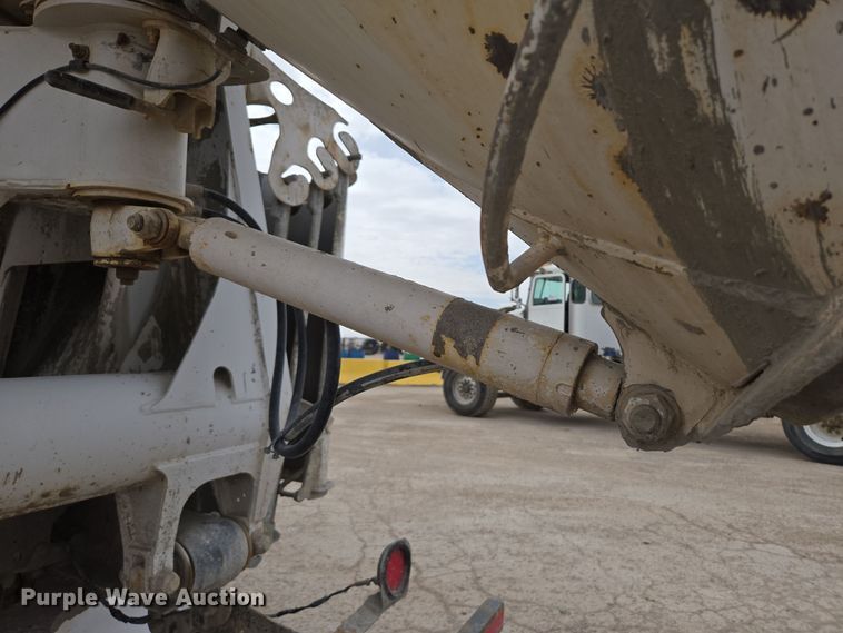 image for item DW1848 2008 Kenworth W900 ready mix truck