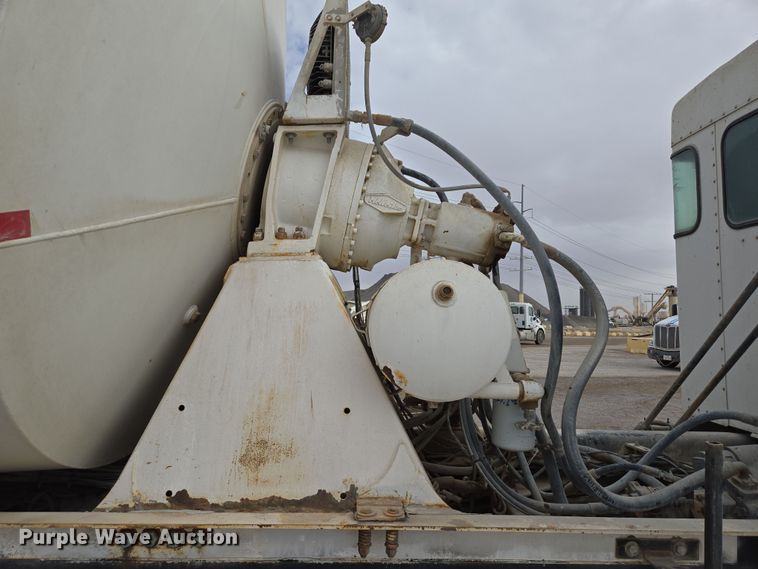 image for item DW1848 2008 Kenworth W900 ready mix truck