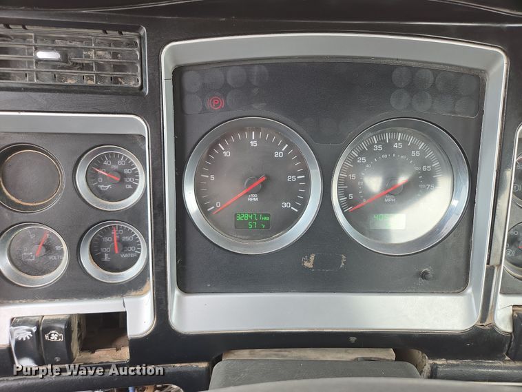 image for item DW1848 2008 Kenworth W900 ready mix truck