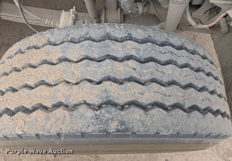 image for item DW1848 2008 Kenworth W900 ready mix truck