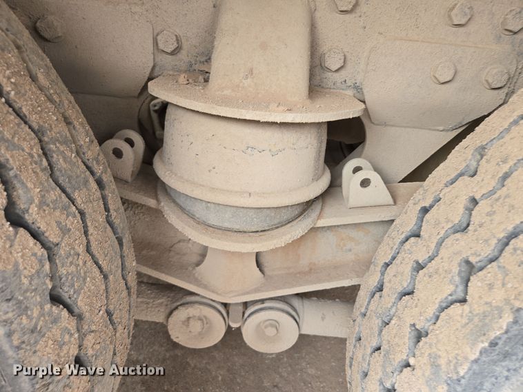 image for item DW1848 2008 Kenworth W900 ready mix truck