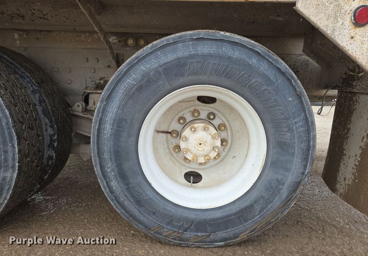 image for item DW1848 2008 Kenworth W900 ready mix truck