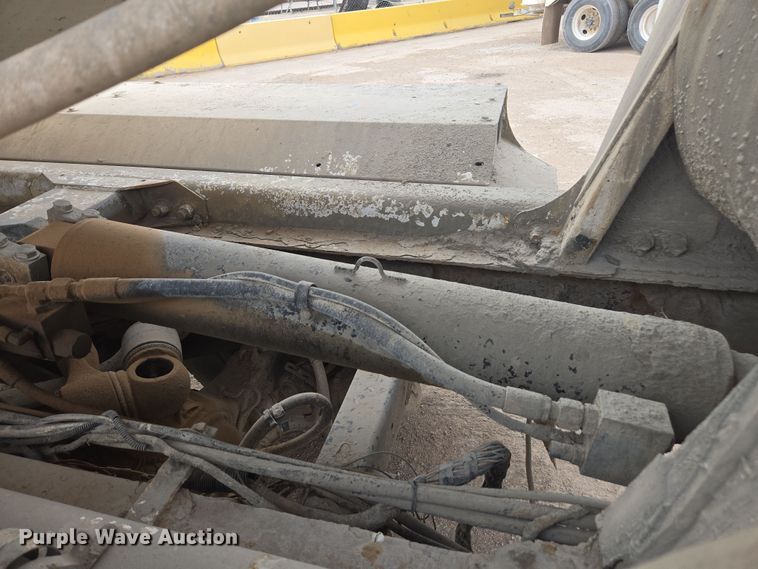 image for item DW1849 2008 Kenworth W900 ready mix truck