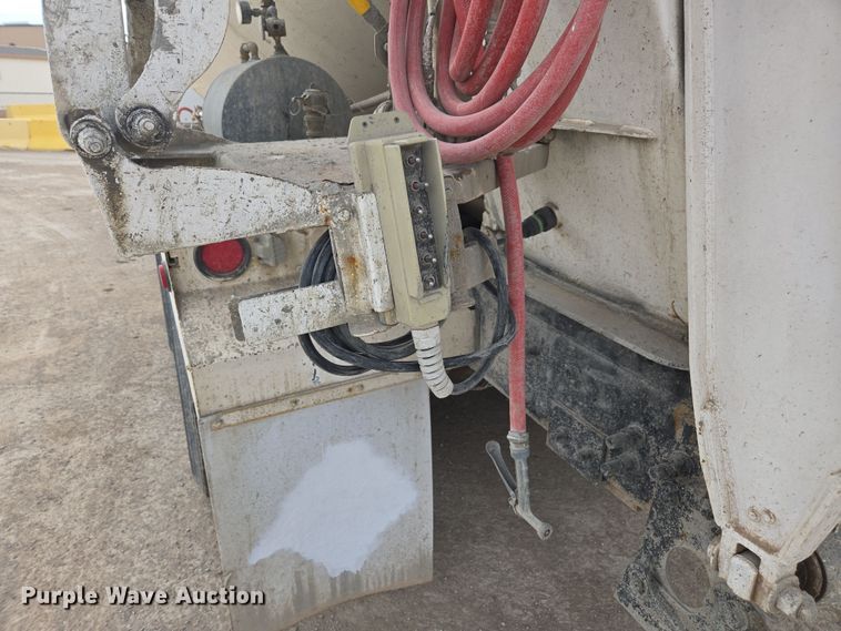 image for item DW1849 2008 Kenworth W900 ready mix truck