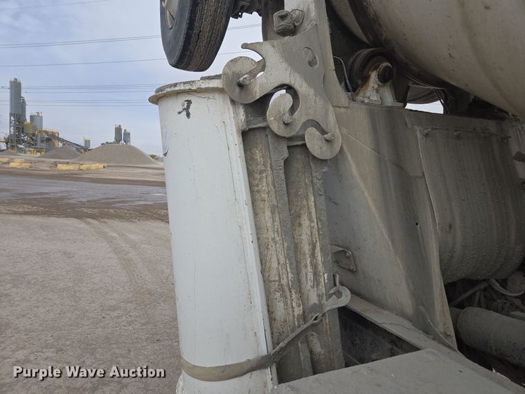 image for item DW1849 2008 Kenworth W900 ready mix truck