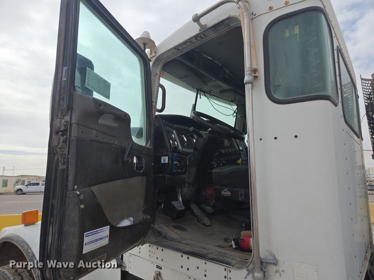 image for item DW1849 2008 Kenworth W900 ready mix truck