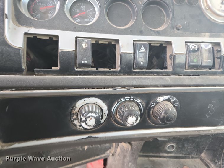 image for item DW1849 2008 Kenworth W900 ready mix truck