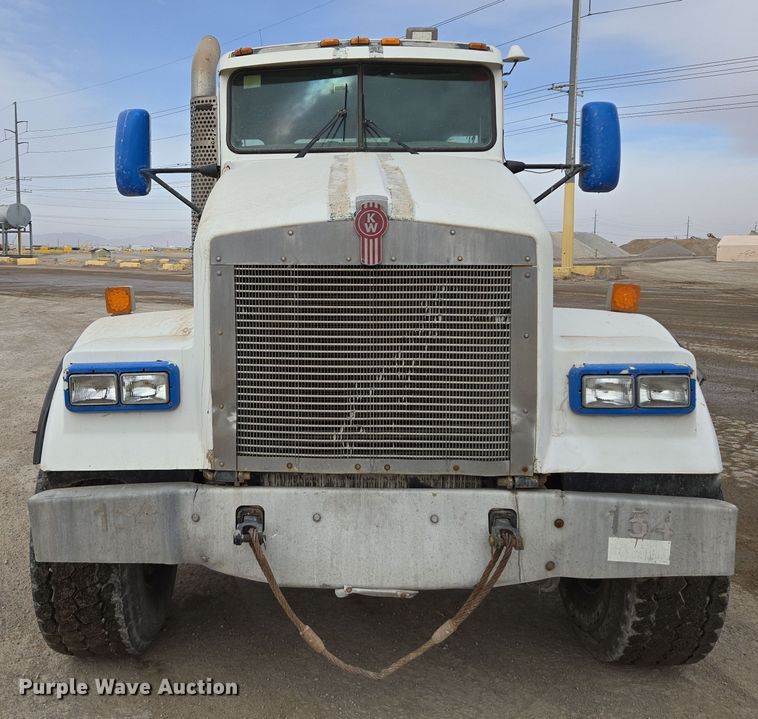 image for item DW1850 2009 Kenworth W900 ready mix truck