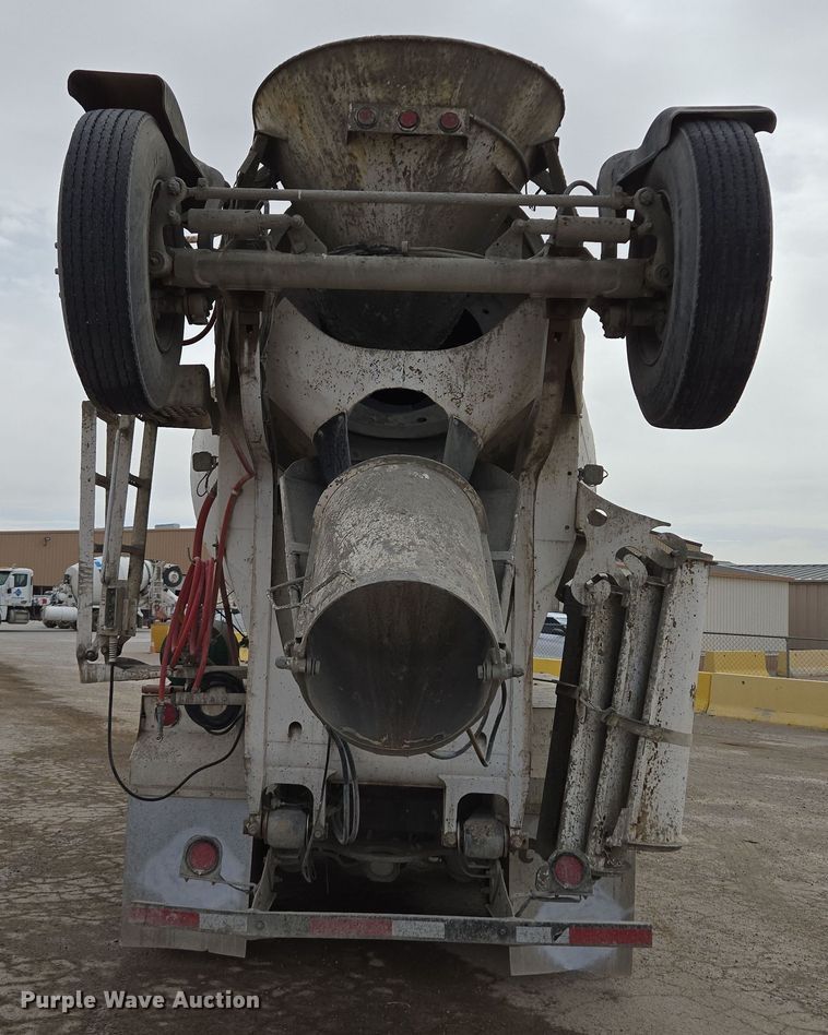 image for item DW1850 2009 Kenworth W900 ready mix truck