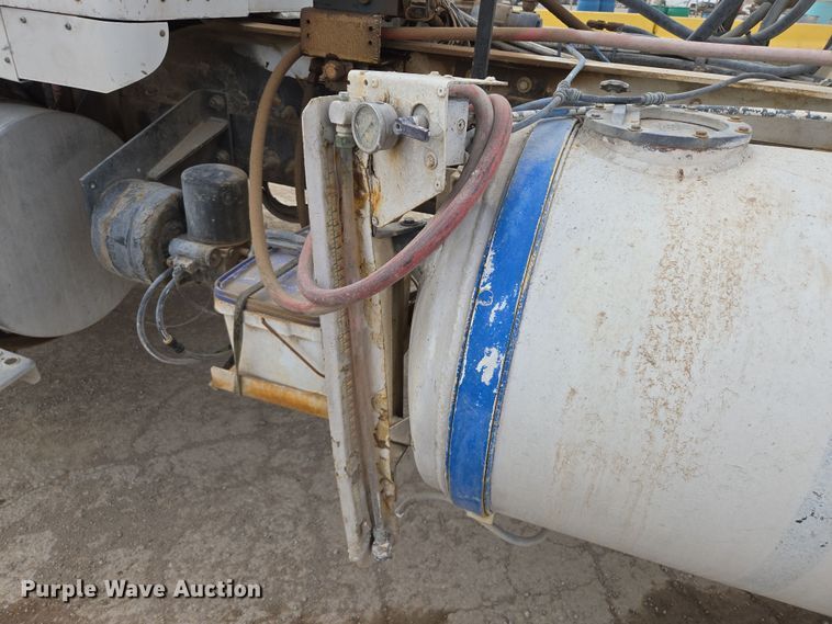 image for item DW1850 2009 Kenworth W900 ready mix truck