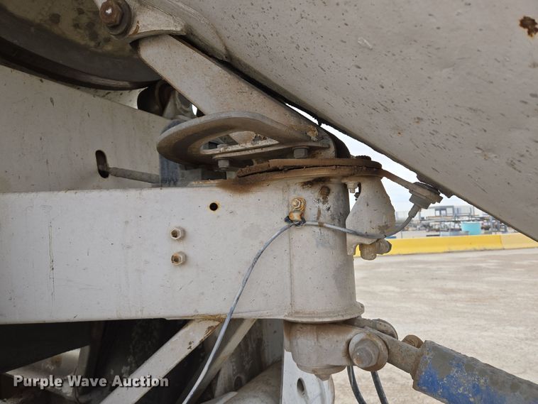 image for item DW1850 2009 Kenworth W900 ready mix truck