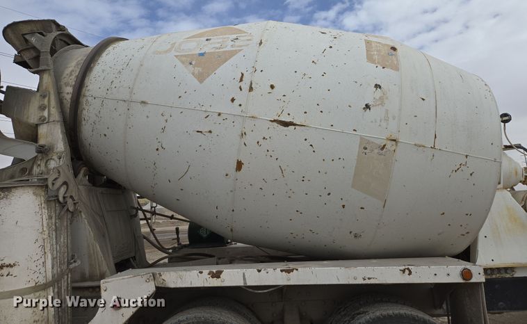 image for item DW1850 2009 Kenworth W900 ready mix truck