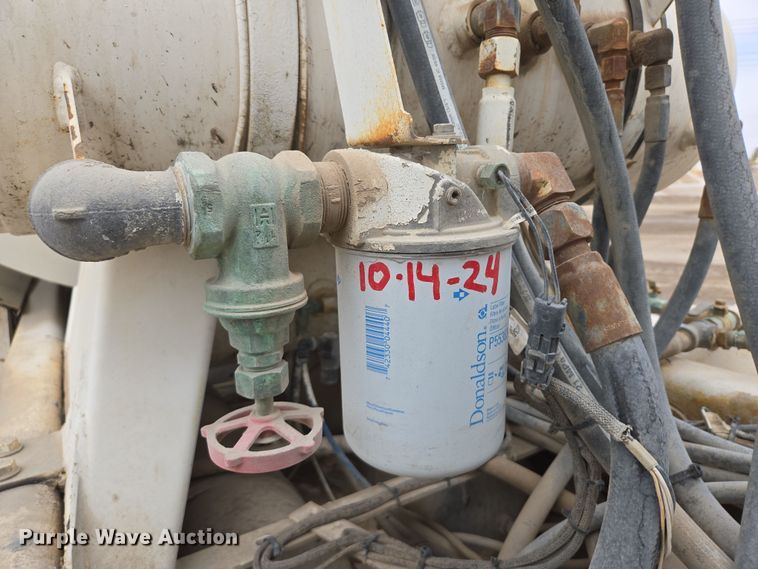 image for item DW1850 2009 Kenworth W900 ready mix truck