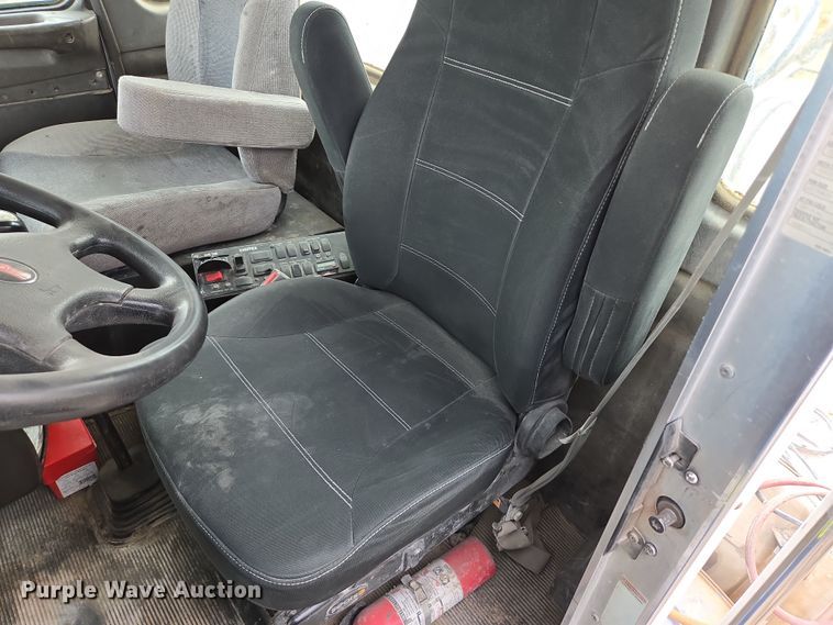 image for item DW1850 2009 Kenworth W900 ready mix truck