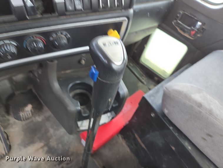 image for item DW1850 2009 Kenworth W900 ready mix truck