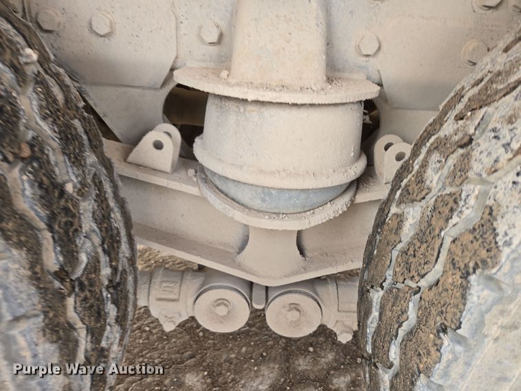 image for item DW1850 2009 Kenworth W900 ready mix truck