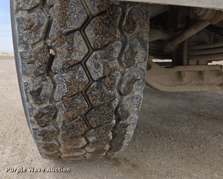 image for item DW1850 2009 Kenworth W900 ready mix truck