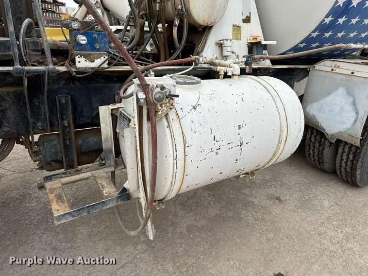 image for item DW1851 2009 Kenworth W900 ready mix truck