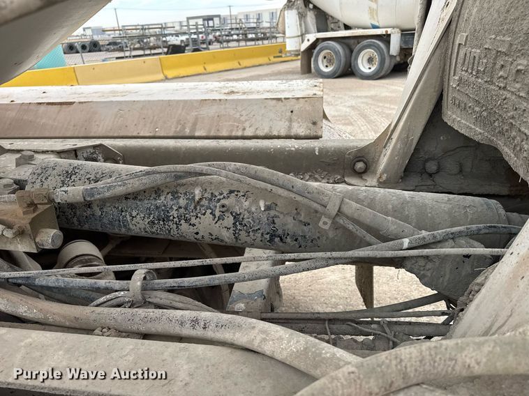 image for item DW1851 2009 Kenworth W900 ready mix truck